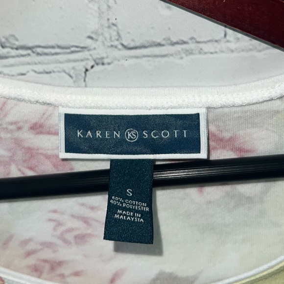 Karen Scott Green, Purple & White floral shirt size S - Picture 4 of 5